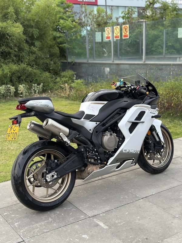 二手春风500SR VOOM
