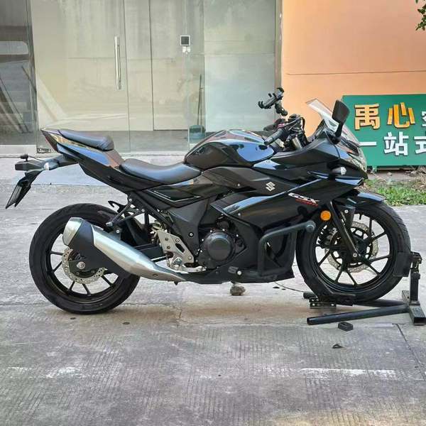 二手豪爵铃木GSX250R
