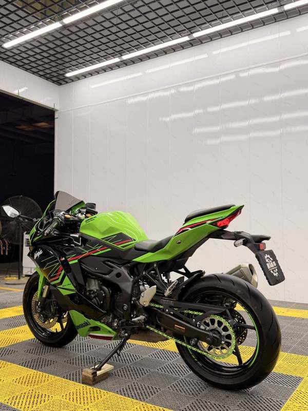 二手川崎ZX-4R