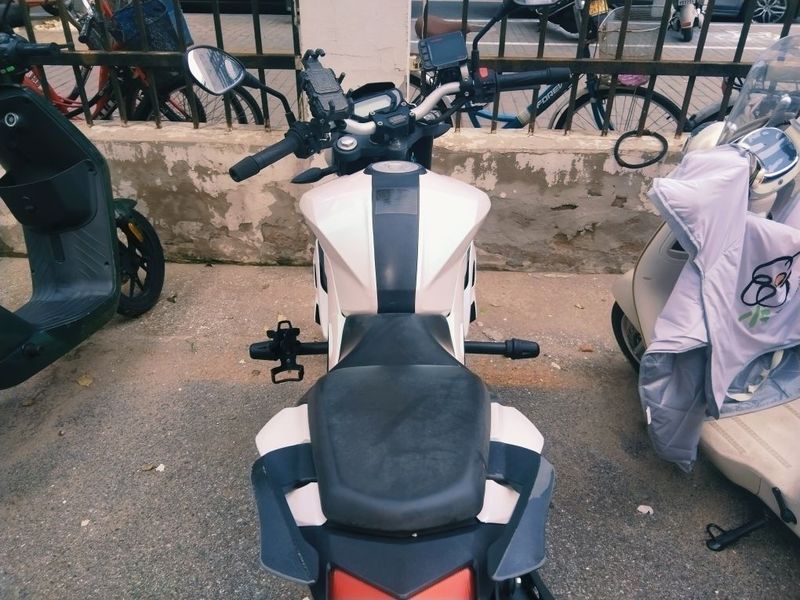 二手贝纳利红宝龙 TNT150i