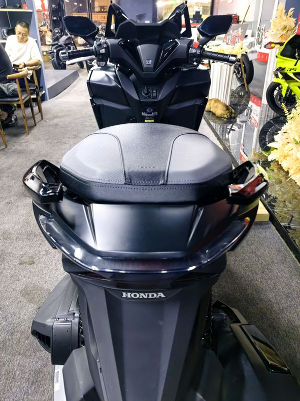 二手本田NSS350(进口)