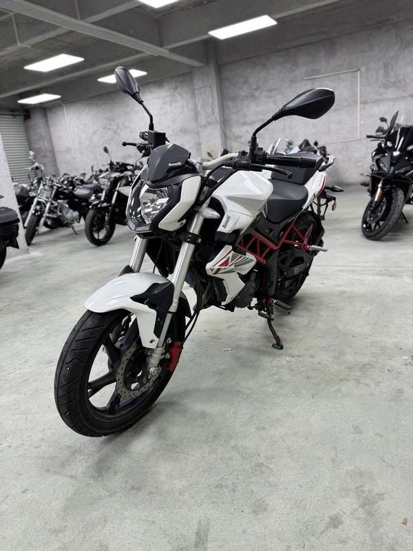 二手贝纳利红宝龙 TNT150i