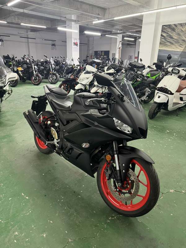 二手雅马哈YZF-R3