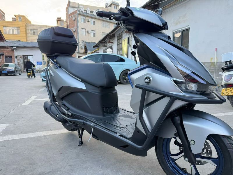 二手QJMOTOR鸿125