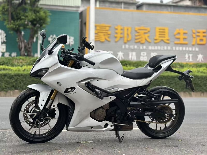 二手QJMOTOR赛250