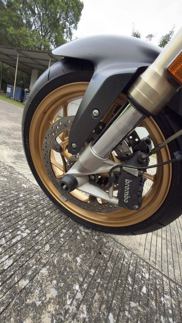 二手宝马F 800 R