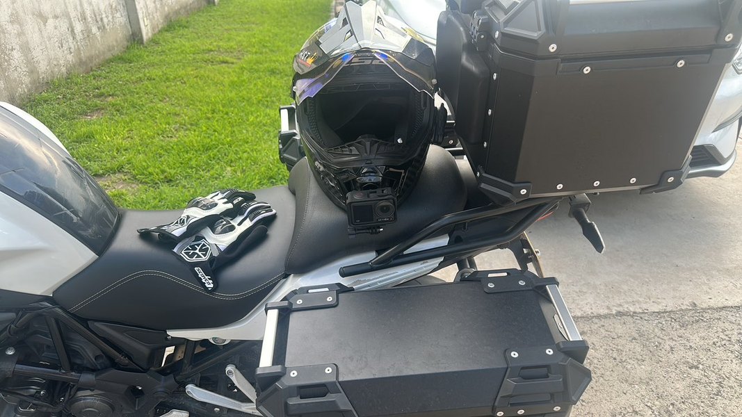 二手贝纳利金鹏 TRK502