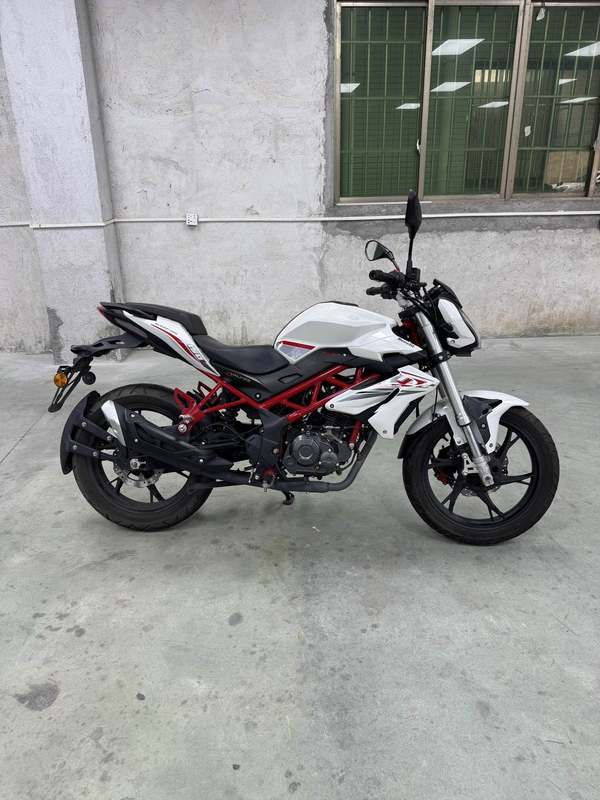 二手贝纳利红宝龙 TNT150i