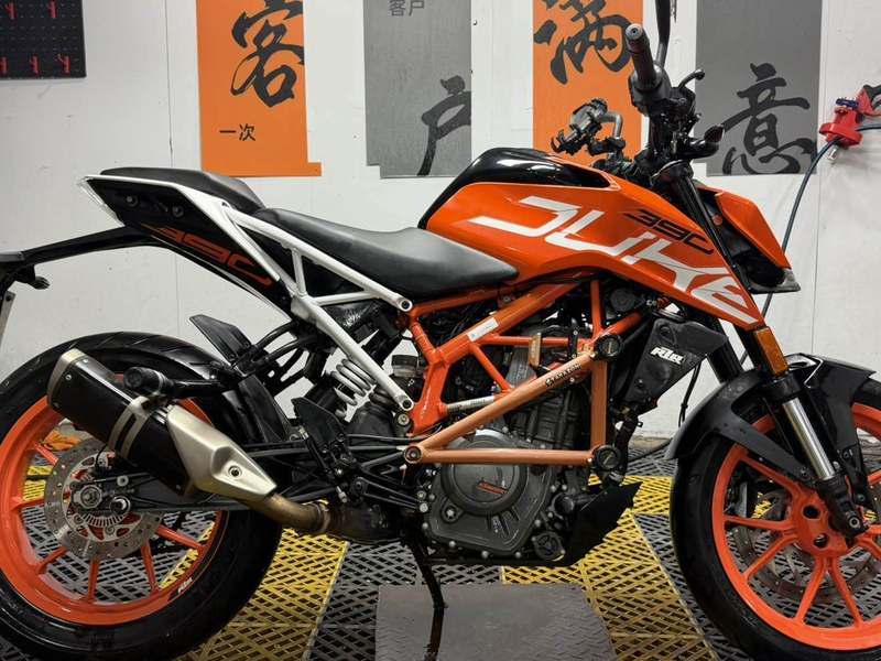 二手KTMR2R390 Duke