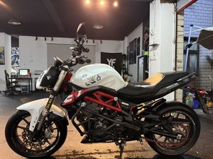 二手贝纳利蓝宝龙 BN302S