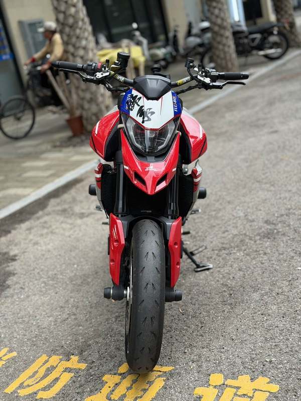 二手杜卡迪Hypermotard 950