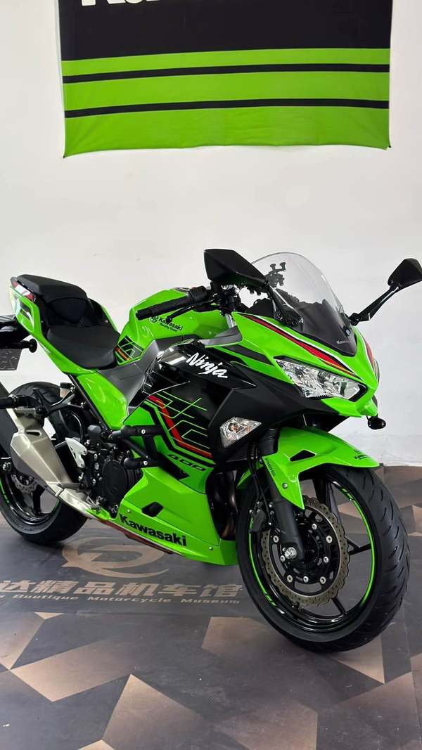 二手川崎Ninja 400