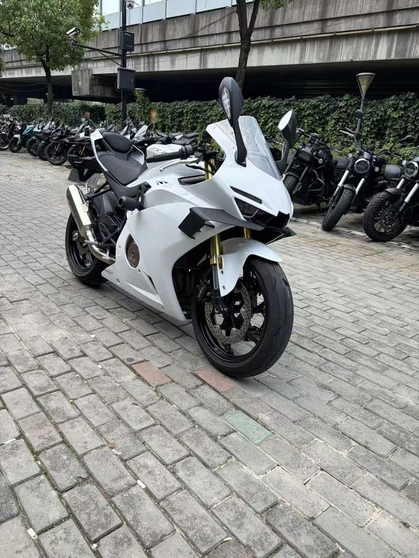 二手张雪机车500RR