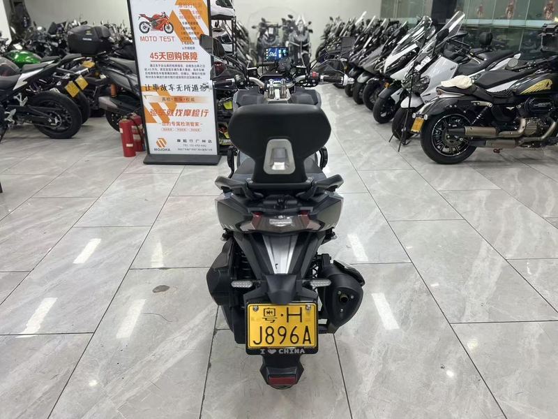 二手三阳哈士奇 Husky ADV300