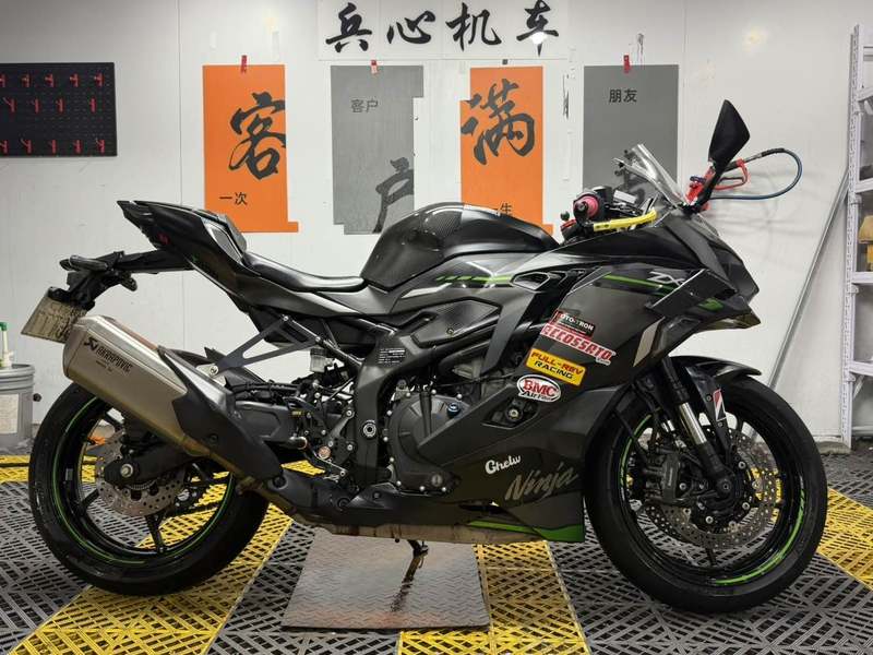 二手川崎ZX-4R