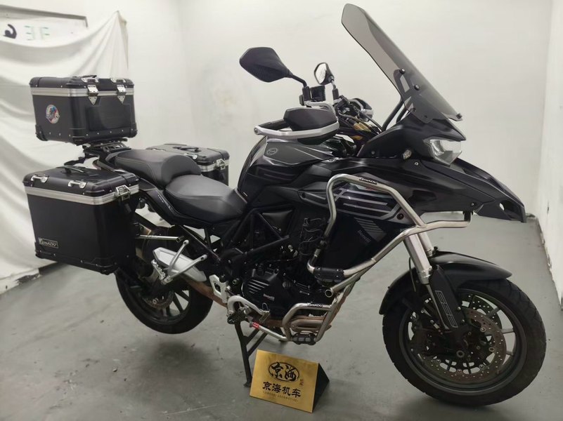 二手贝纳利TRK552