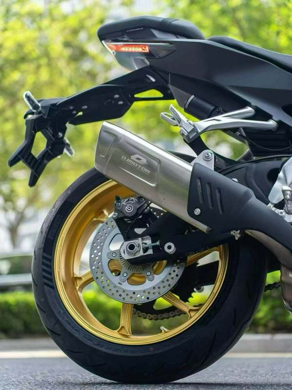 二手QJMOTOR赛800