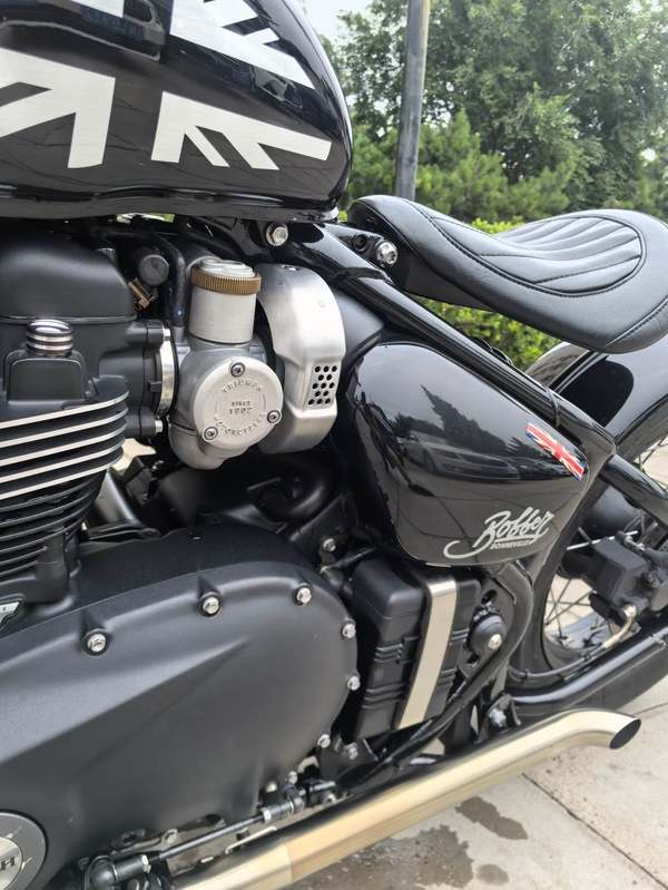 二手凯旋Bonneville Bobber
