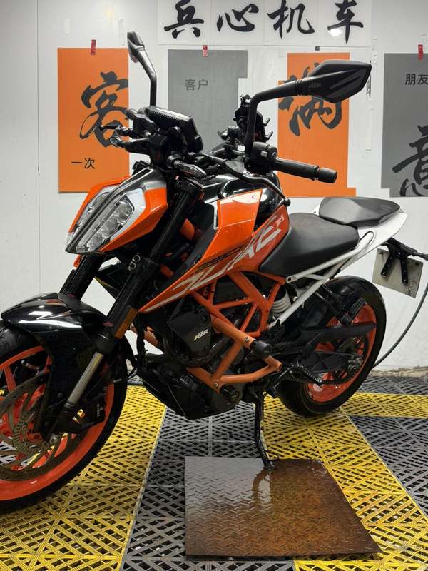 二手KTMR2R390 Duke