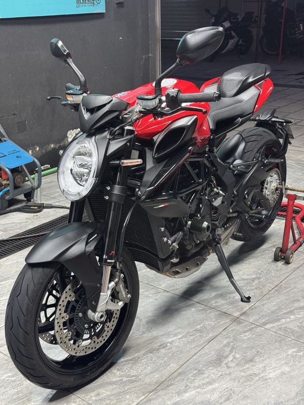二手奥古斯塔Brutale 800