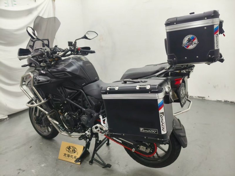 二手贝纳利TRK552