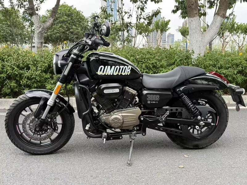 二手QJMOTOR闪300
