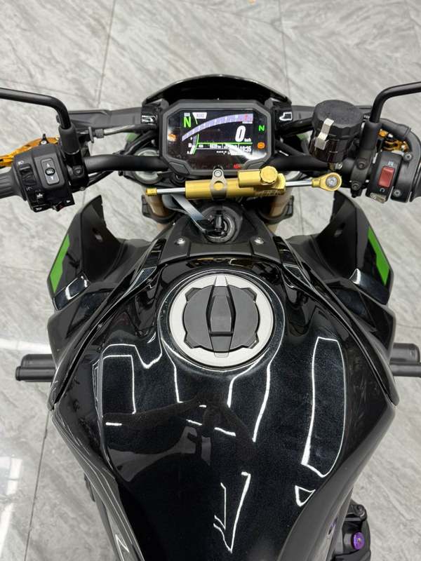 二手川崎Z900