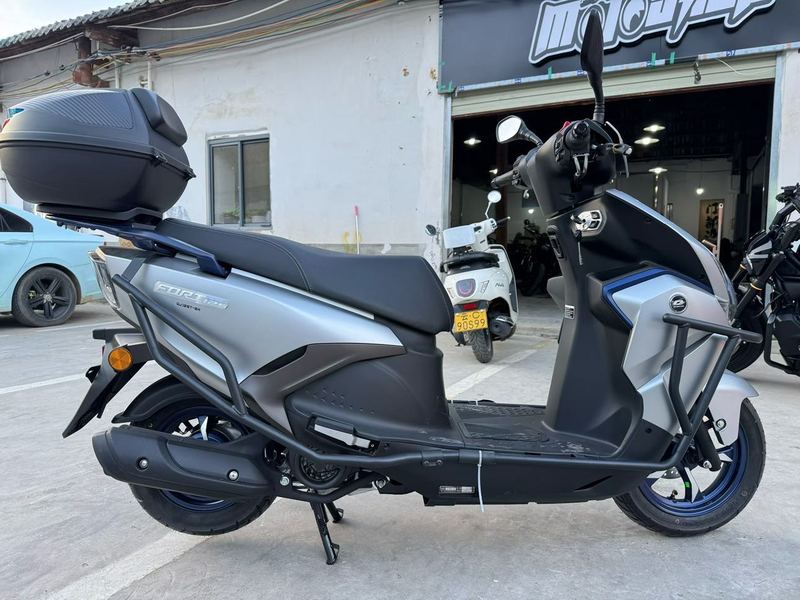 二手QJMOTOR鸿125