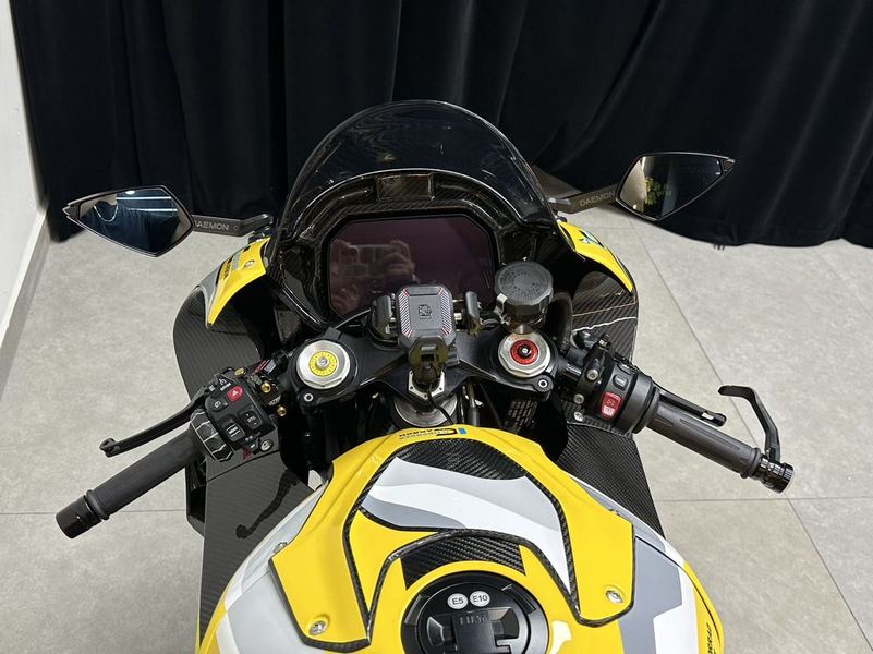 二手宝马M 1000 RR