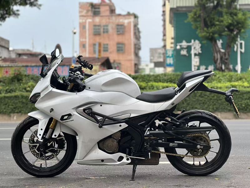 二手QJMOTOR赛250