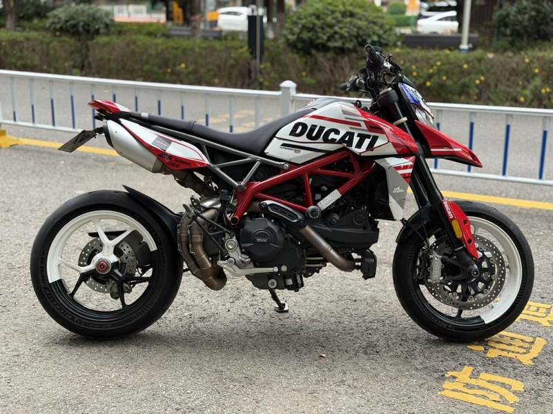 二手杜卡迪Hypermotard 950