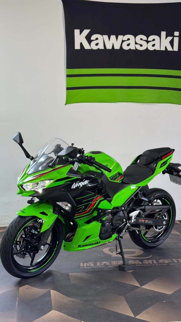 二手川崎Ninja 400