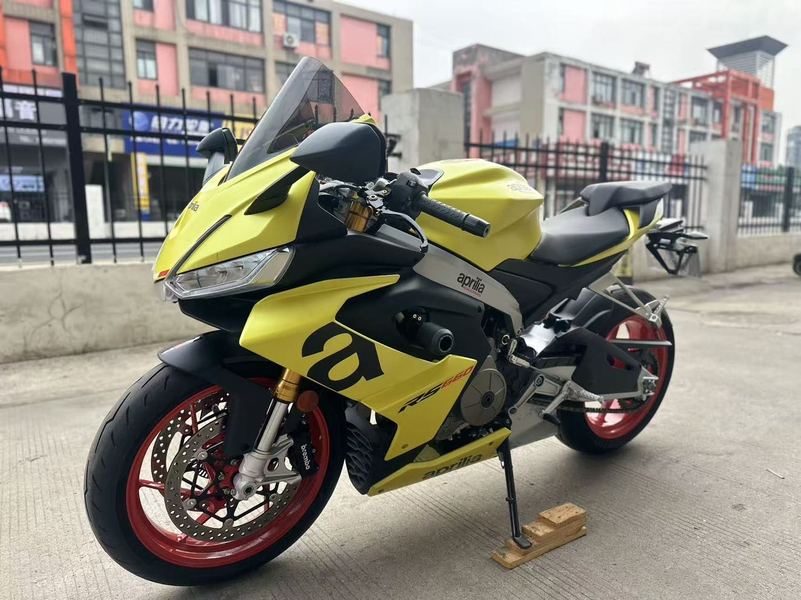 二手阿普利亚RS 660 