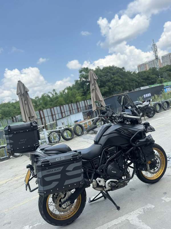 二手贝纳利TRK702