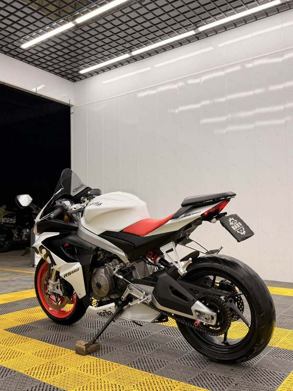 二手阿普利亚RS 660 