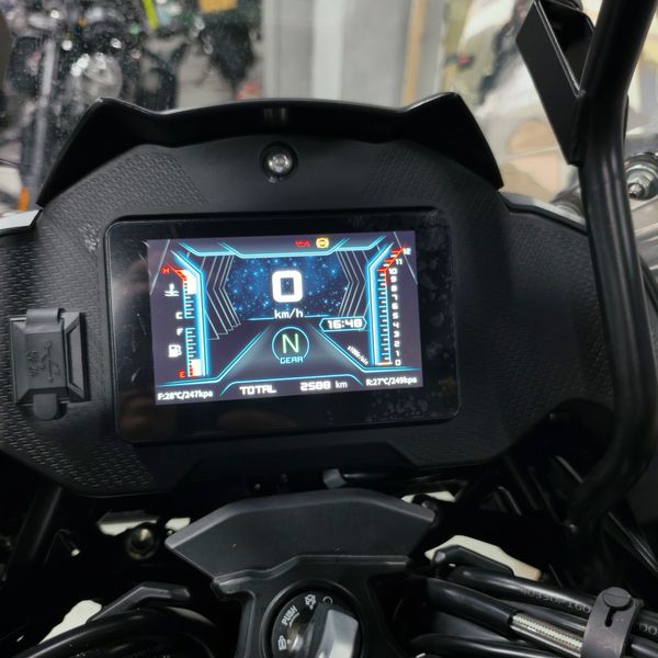 二手贝纳利TRK552