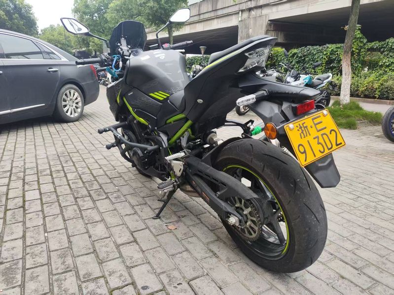 二手川崎Z900