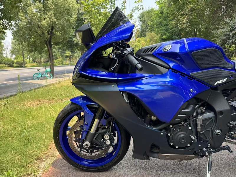 二手雅马哈YZF-R1