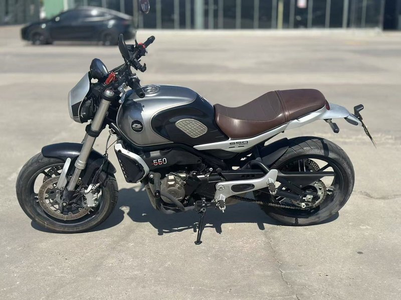 二手QJMOTOR逸550