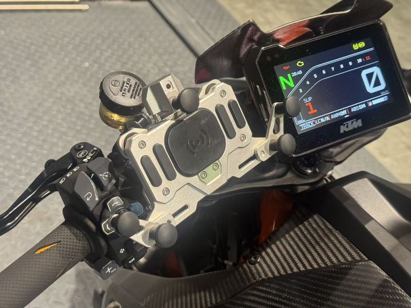 二手KTMR2R1290 Super Duke