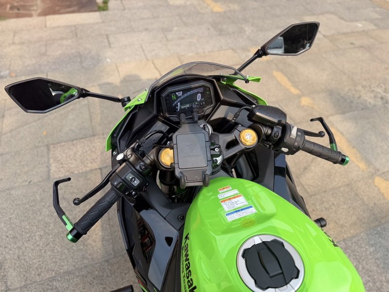 二手川崎ZX-4R