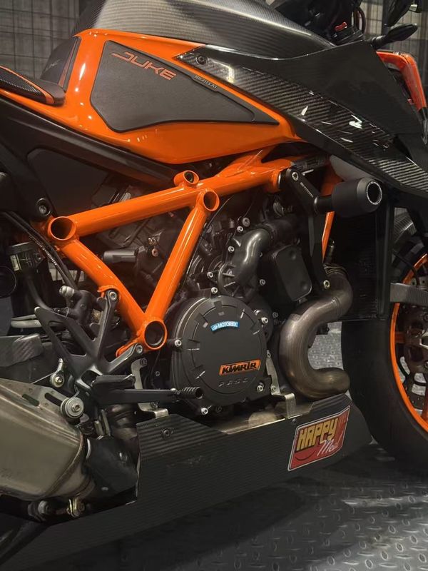 二手KTMR2R1290 Super Duke