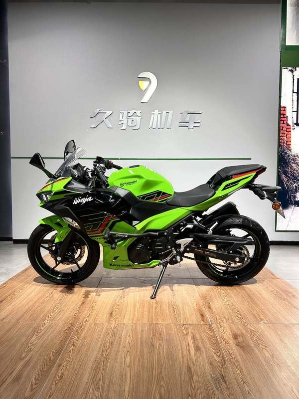 二手川崎Ninja 400