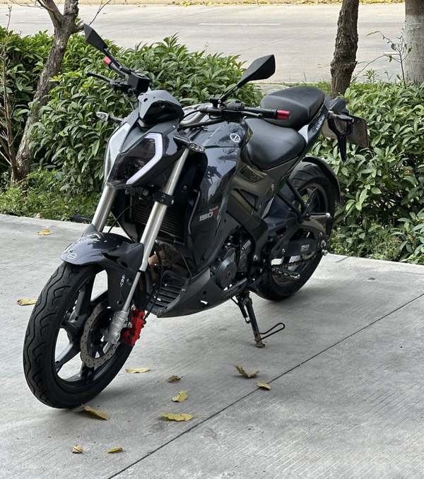 二手贝纳利小迅龙 BN150S