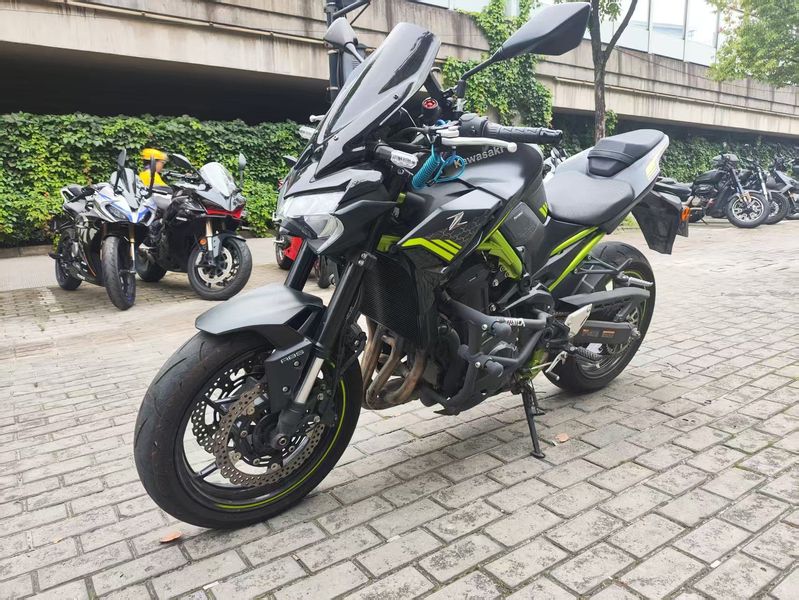 二手川崎Z900