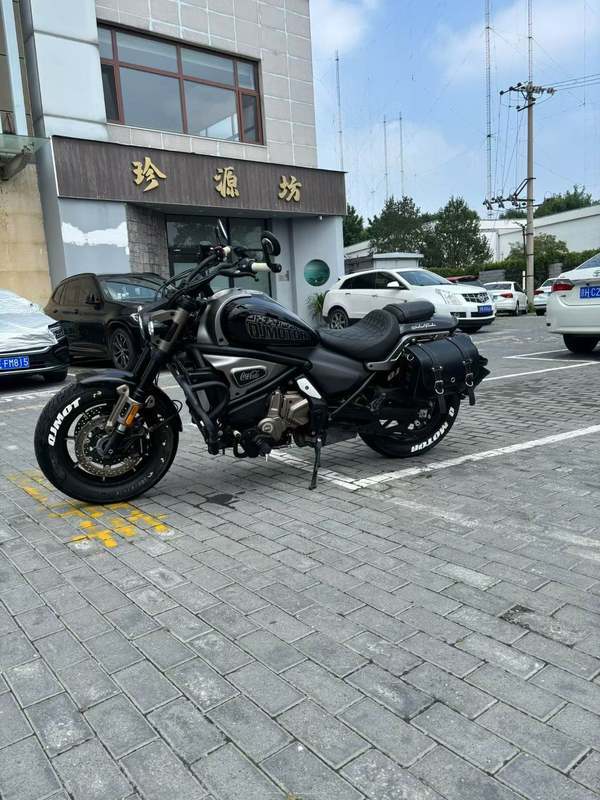 二手QJMOTOR闪700