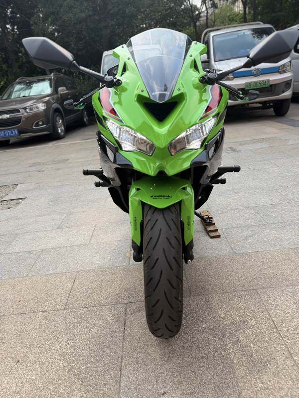 二手川崎ZX-4R