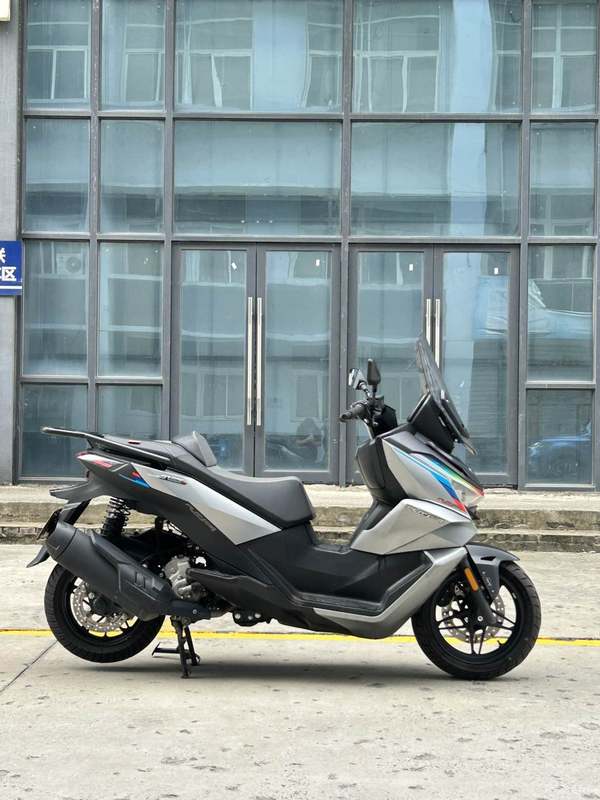 二手无极SR250GT