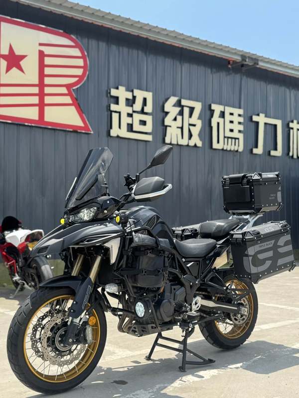 二手贝纳利TRK702