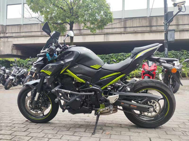 二手川崎Z900